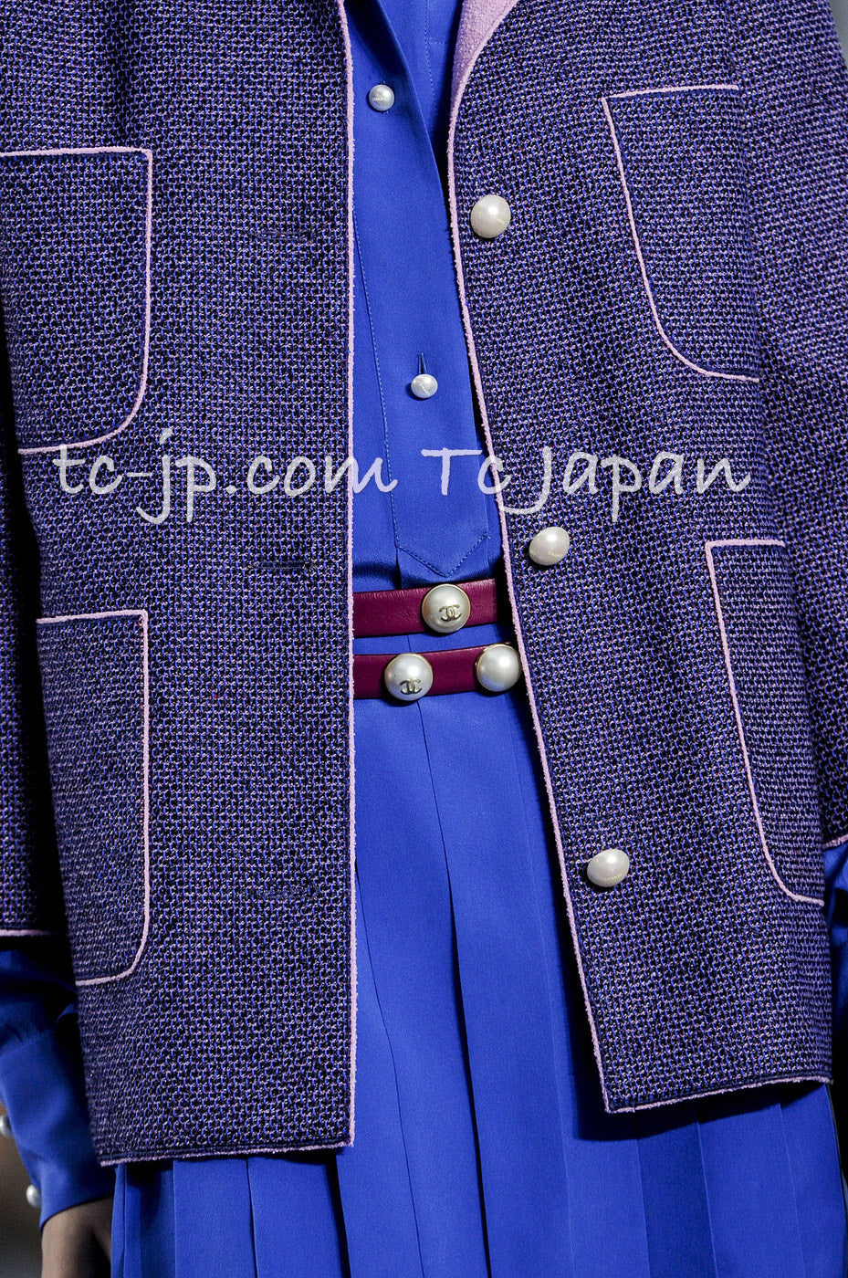 CHANEL 13S Indigo Navy Purple Pink Pearl Big CC Button Tweed Jacket Coat 38 シャネル インディゴ ネイビー パープル ピンク パール ビッグ CC ボタン ノーカラー ツイード ジャケット コート - TC JAPAN