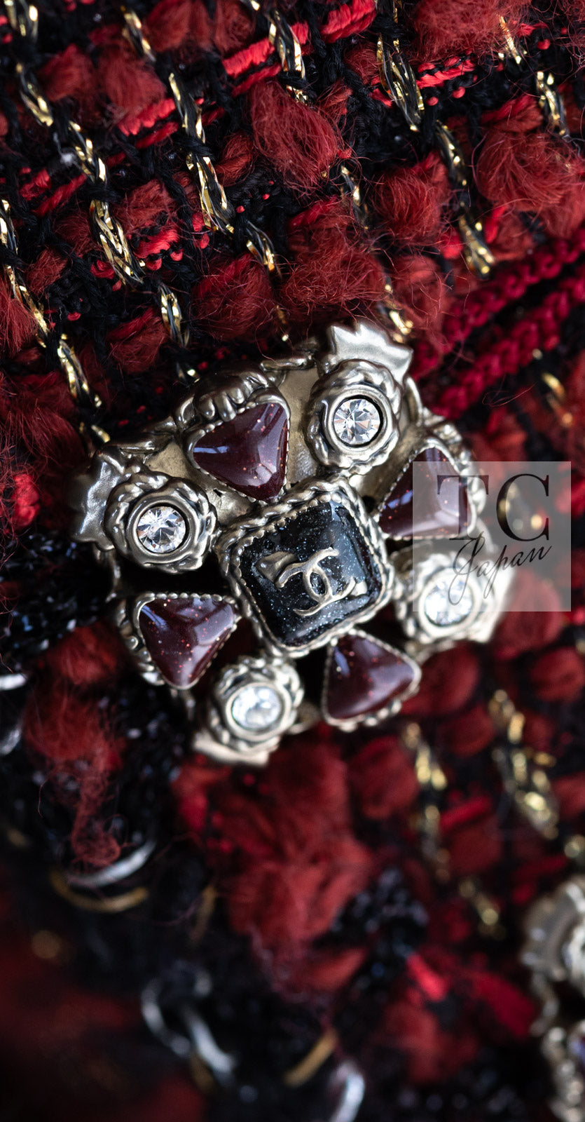 CHANEL Jacket 11A Red Black Gold Metallic Fantasy Tweed 40