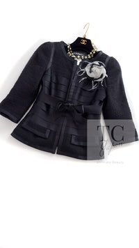 CHANEL 06A Black Wool Silk Ribbon Collarless Jacket Audrey Hepburn 38 シャネル ブラック ウール シルク リボン ノーカラー ジャケット オードリー ヘップバーン 即発