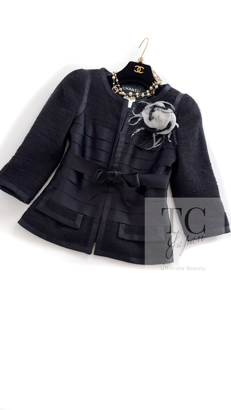 CHANEL 06A Black Wool Silk Ribbon Collarless Jacket Audrey Hepburn 38 シャネル ブラック ウール シルク リボン ノーカラー ジャケット オードリー ヘップバーン 即発