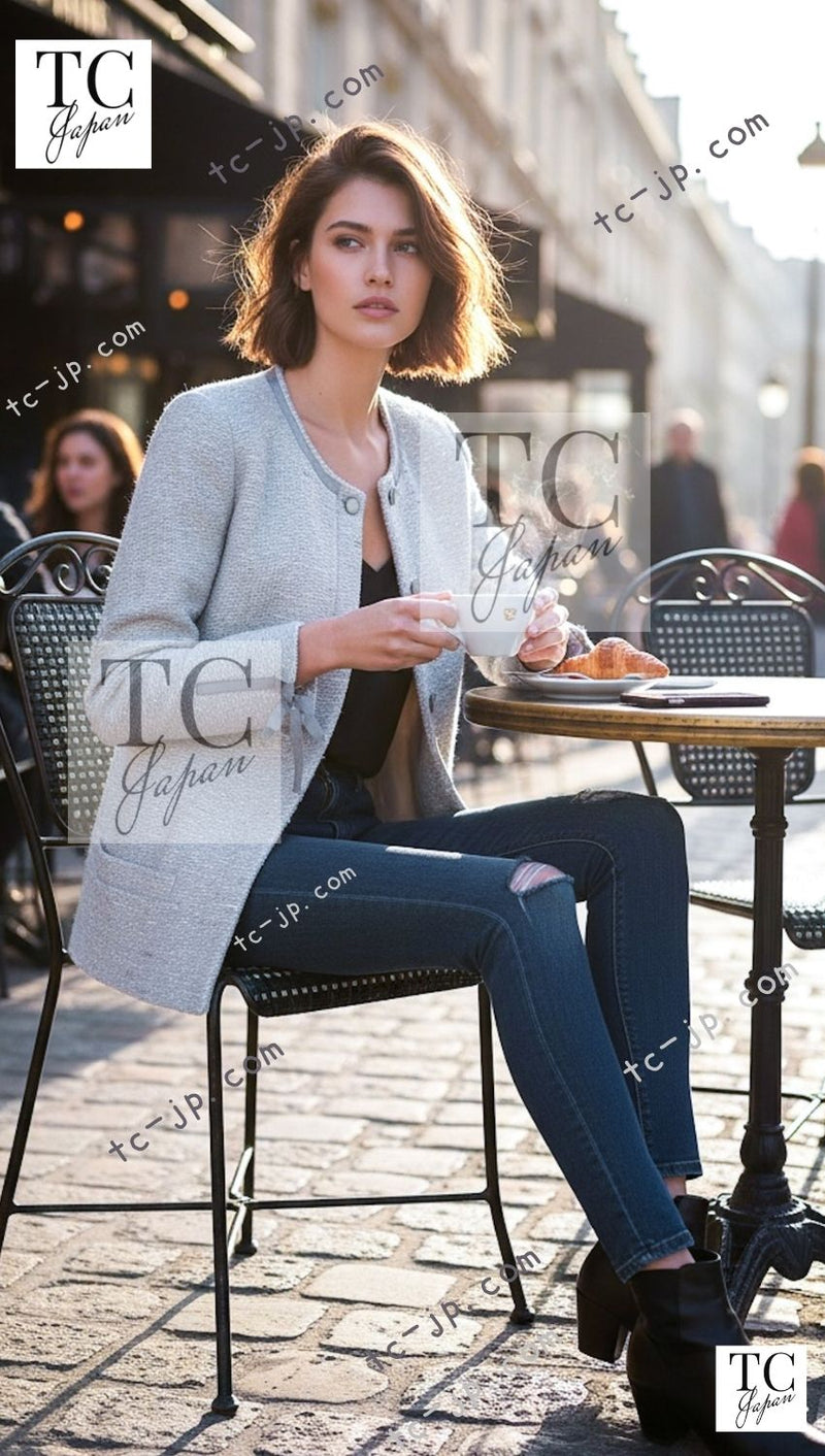 CHANEL 99A Vintage Silver Gray Leather Ribbon Jacket 44 シャネル ヴィンテージ シルバー グレー レザー リボン ジャケット 即発 - TC JAPAN