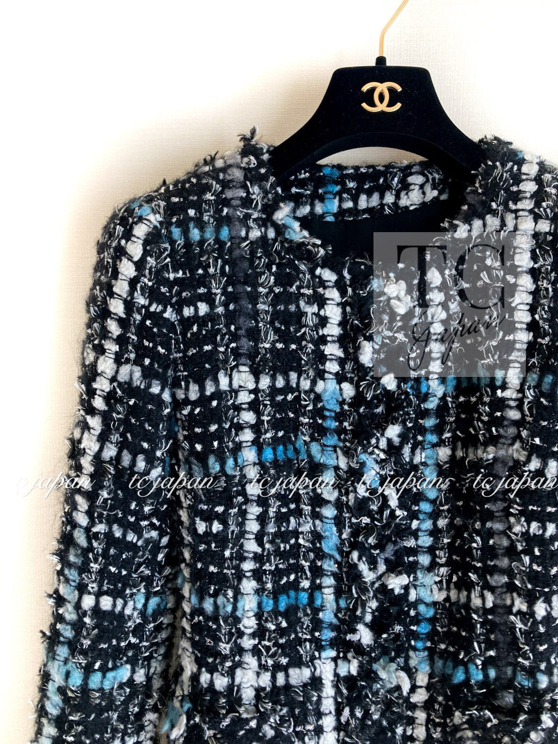 CHANEL 10A Black White Silver Fringe Trim Zipper Tweed Jacket 34 36 3