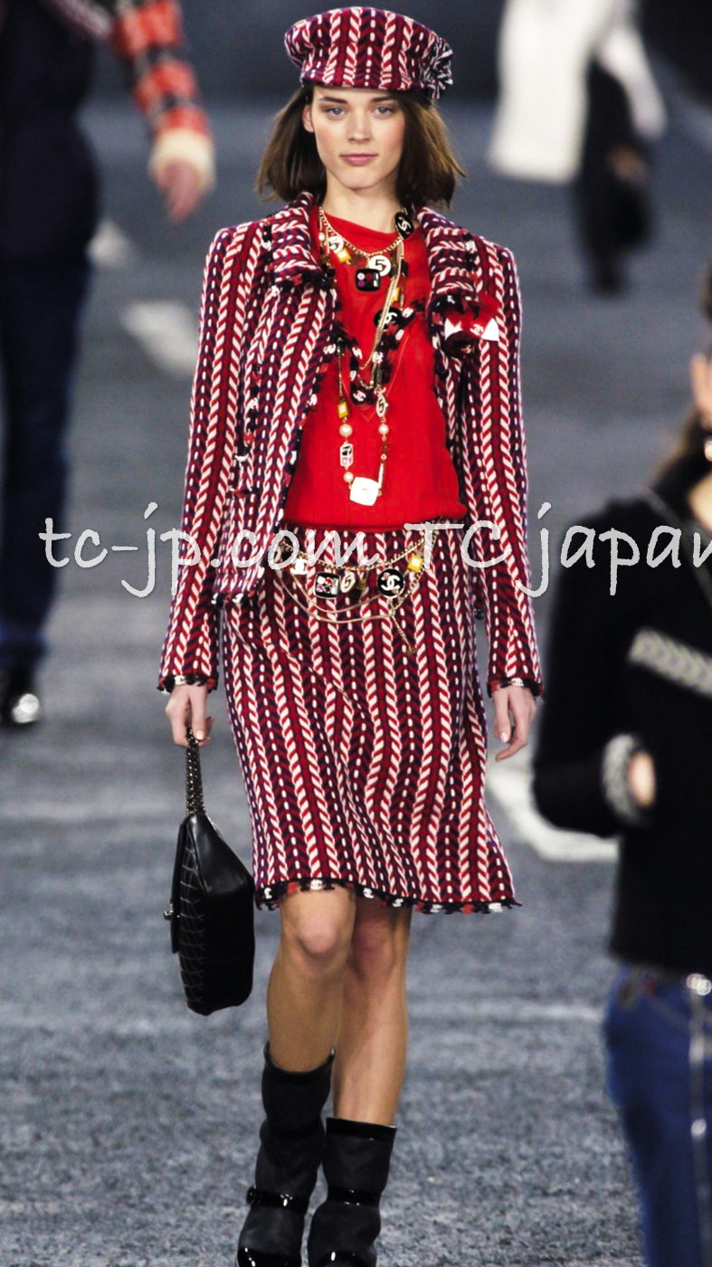 CHANEL 04A Red Tricolore CC Logo Trim Jacket Skirt Suit 34 ② シャネル レッド トリコロール ジャケット スカート スーツ カメリアブローチ付 即発