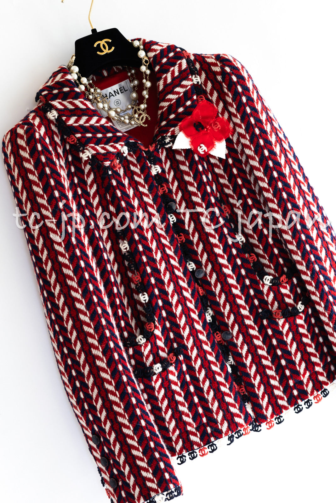 CHANEL 04A Red Tricolore CC Logo Trim Jacket Skirt Suit 34 ② シャネル レッド トリコロール ジャケット スカート スーツ カメリアブローチ付 即発