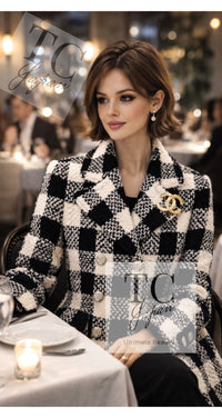 CHANEL 16PF Ivory Black Wool Silk Double Tweed Coat 38 40 シャネル アイボリー ブラック ウール シルク チェック ツイード コート メンズも！即発