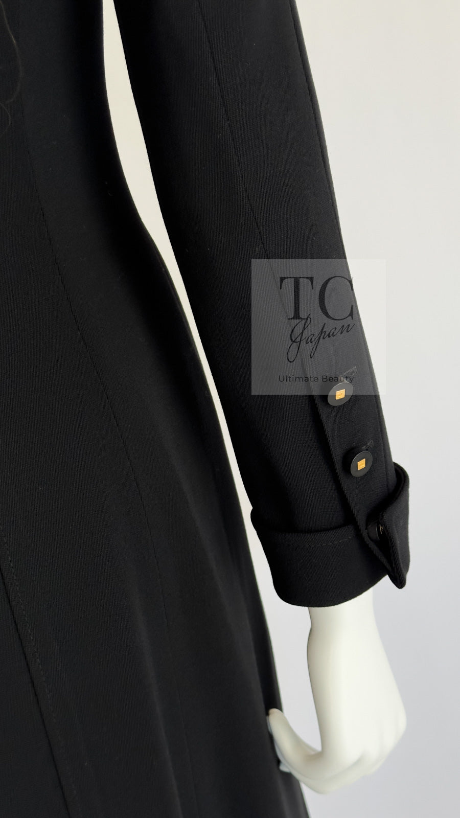 CHANEL 96A Vintage Black Wool Jacket Coat CC Gold Button 34 シャネル ヴィンテージ ブラック ウール ジャケット コート ココボタン 即発