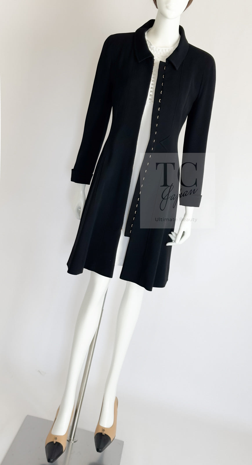CHANEL 96A Vintage Black Wool Jacket Coat CC Gold Button 34 シャネル ヴィンテージ ブラック ウール ジャケット コート ココボタン 即発
