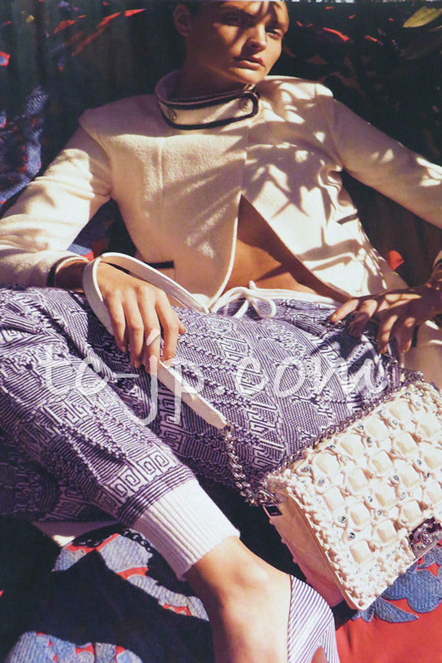 CHANEL 14C Ivory Black Trim Stand Collar Wool Jacket Coat 40 シャネル アイボリー ブラック トリム スタンド襟 ウール ジャケット コート 即発