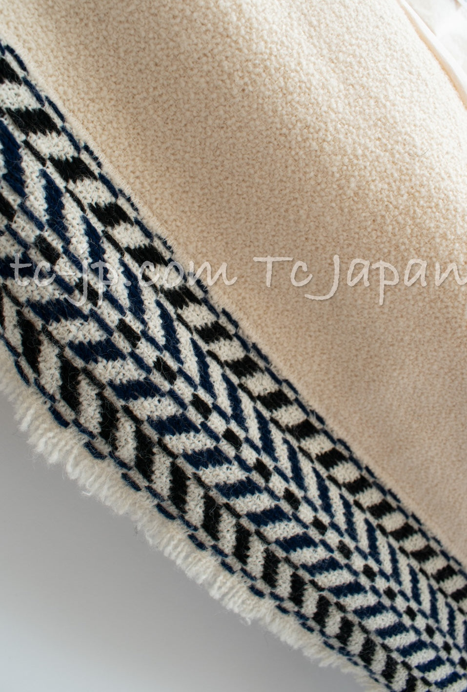 CHANEL 04A Ivory Black Wool 100% Tweed Coat 38 シャネル アイボリー ブラック ウール100% ツイード コート 即発