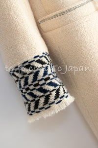 CHANEL 04A Ivory Black Wool 100% Tweed Coat 38 シャネル アイボリー ブラック ウール100% ツイード コート 即発