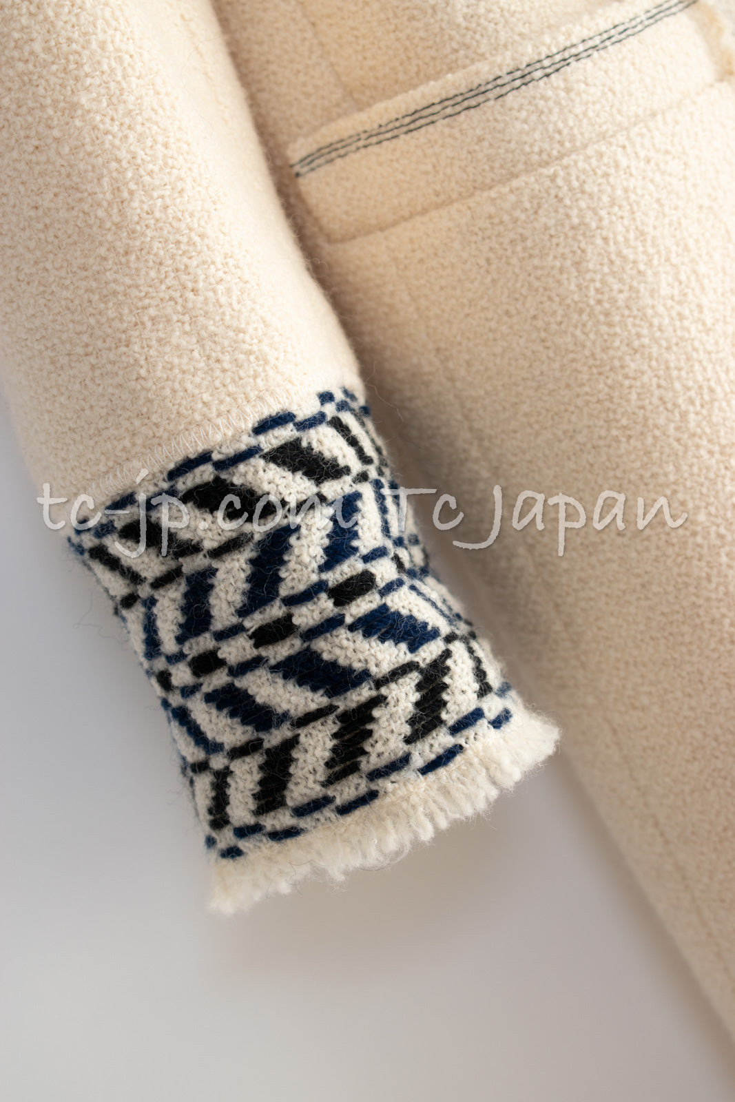CHANEL 04A Ivory Black Wool 100% Tweed Coat 38 シャネル アイボリー ブラック ウール100% ツイード コート 即発
