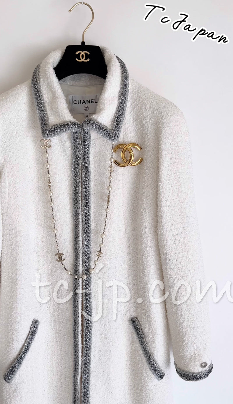 CHANEL 20S White Wool Cotton Braid Trim Beaded Tweed Jacket Coat 34 シャネル ジニー着 ホワイト ウール コットン ブレード トリム ビーズ ツイード ジャケット コート 即発