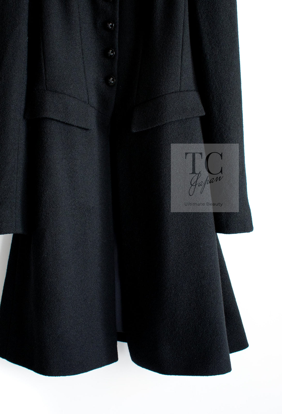 CHANEL 06A Black Wool Tweed Coat 34 36 38 シャネル ブラック ウール ツイード コート ラインストーン  ビジュー ボタン即発