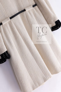 CHANEL 00A Ivory Black Trim Tweed Dress Coat with Belt 34 18