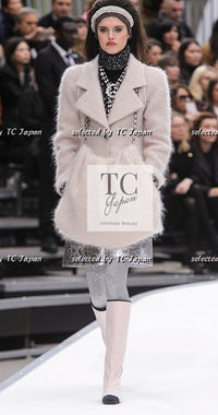 CHANEL 17A Pale Baby Pink Mohair Wool Jacket Coat 34 36 38 シャネル 軽くてふわふわ 淡い ベビーピンク モヘア ウール ジャケット コート 即発 - TC JAPAN