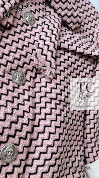 CHANEL 16PF Mauve Pink Black Ribbon Leather Cuffs Wool Tweed Coat 36 38 シャネル モーブピンク ブラック リボン レザー カフス ウール ツイード コート 即発