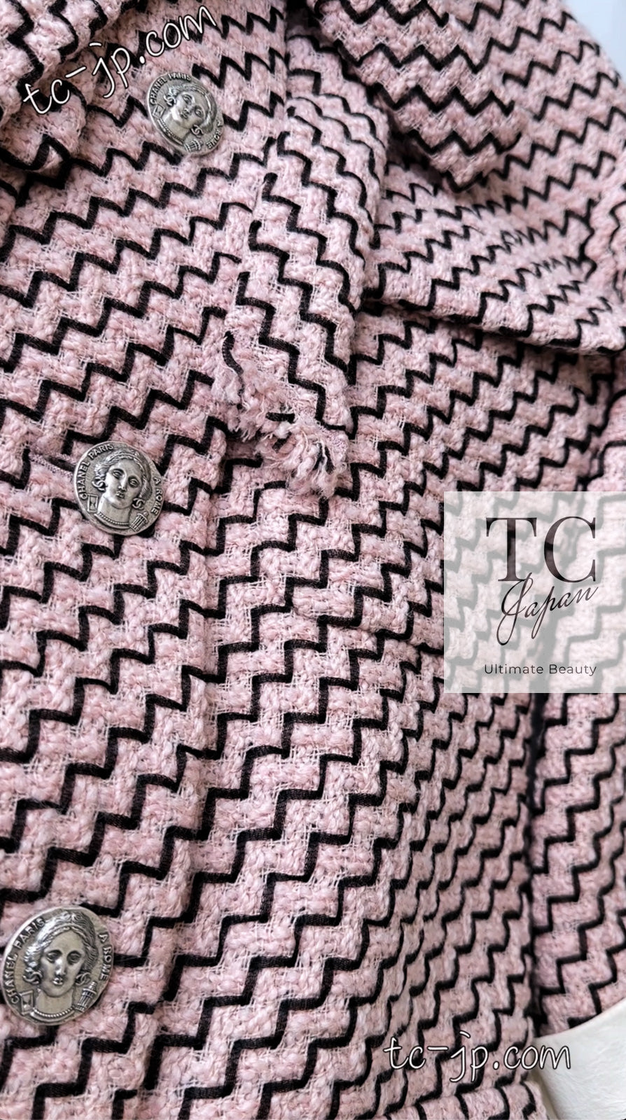 CHANEL 16PF Mauve Pink Black Ribbon Leather Cuffs Wool Tweed Coat 36 38 シャネル モーブピンク ブラック リボン レザー カフス ウール ツイード コート 即発 - TC JAPAN