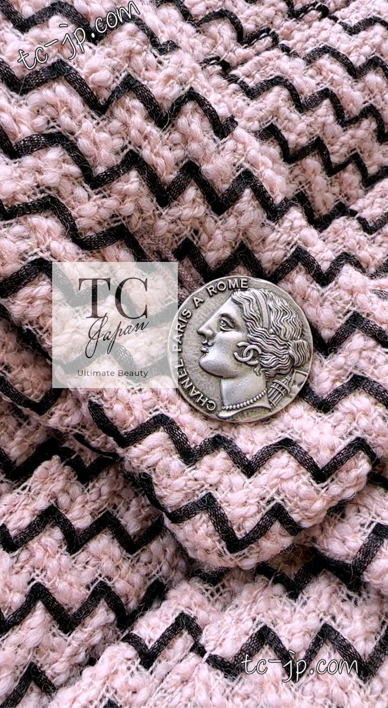 CHANEL 16PF Mauve Pink Black Ribbon Leather Cuffs Wool Tweed Coat 36 38 シャネル モーブピンク ブラック リボン レザー カフス ウール ツイード コート 即発