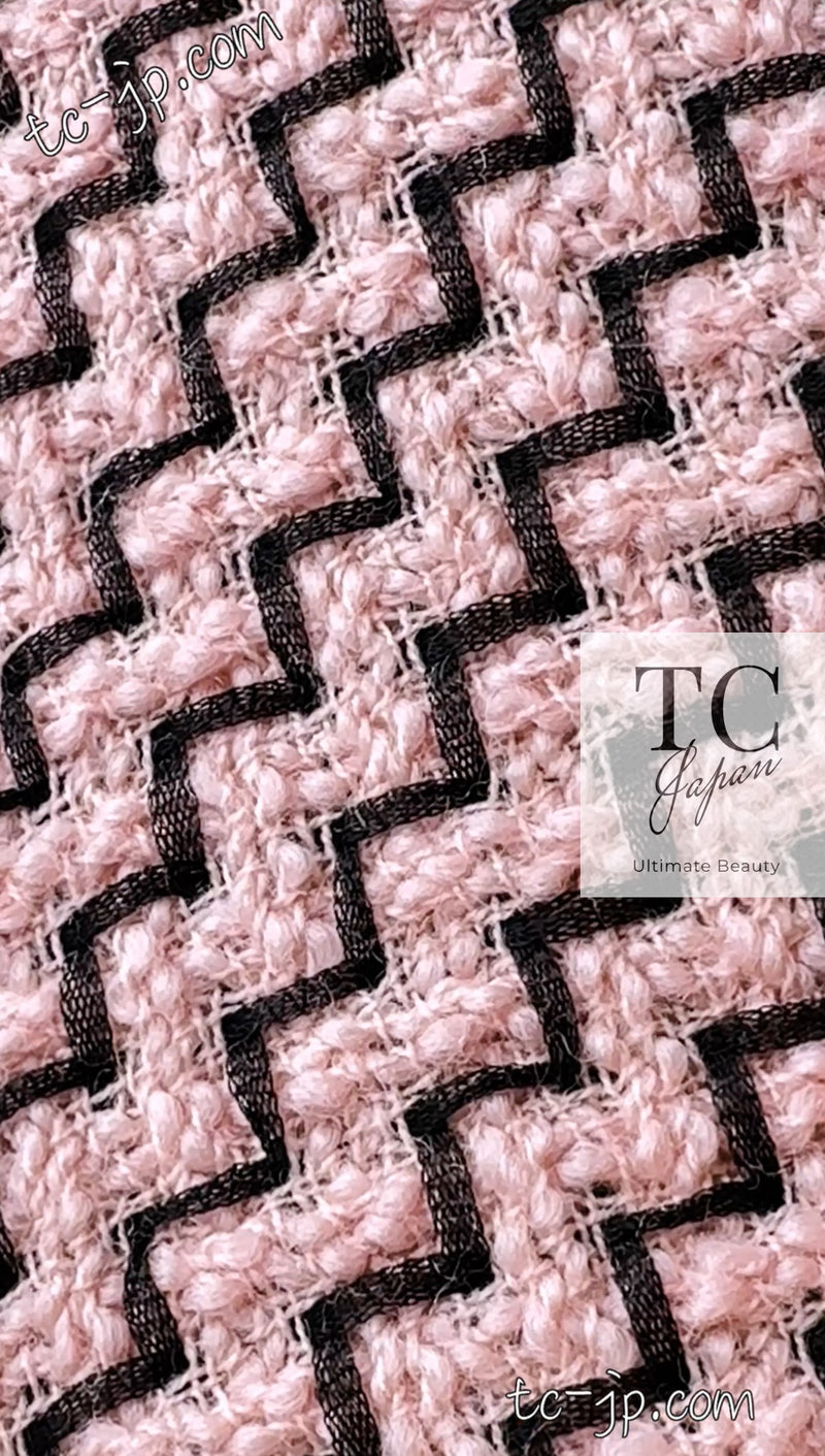 CHANEL 16PF Mauve Pink Black Ribbon Leather Cuffs Wool Tweed Coat 36 38 シャネル モーブピンク ブラック リボン レザー カフス ウール ツイード コート 即発