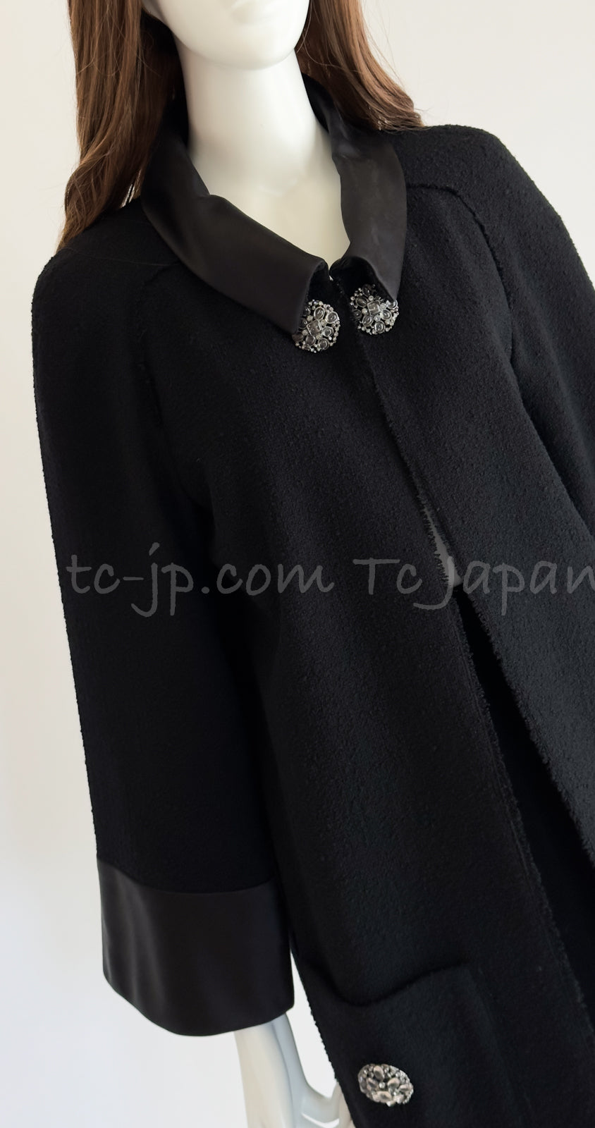 CHANEL 15B Black Gripoix Button Wool Tweed Coat 40 42 シャネル ブラック グリポワ 宝石 ボタン ウール ツイード コート 即発