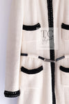 CHANEL 00A Ivory Black Trim Tweed Dress Coat with Belt 34 シャネル アイボリー ブラック トリム ベルト付 ワンピース コート 即発