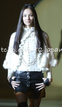 CHANEL 06A Ivory Creme Cashmere Mohair Cape Cardigan 38 46 48 50 | US
