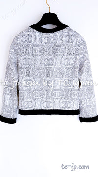 CHANEL 08S White Black CC Logo Sequins Cashmere Cardigan Emma Watson 36 シャネル ホワイト ブラック CC ロゴ スパンコール カシミア カーディガン 即発