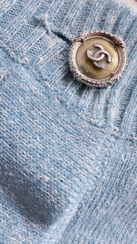 CHANEL 13C Baby Blue Cashmere Linen Super Soft Knit Cardigan 34 7