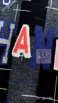 CHANEL 21B Charcoal Black Logo Cashmere Wool Silk Cardigan Sweater 34 36 15