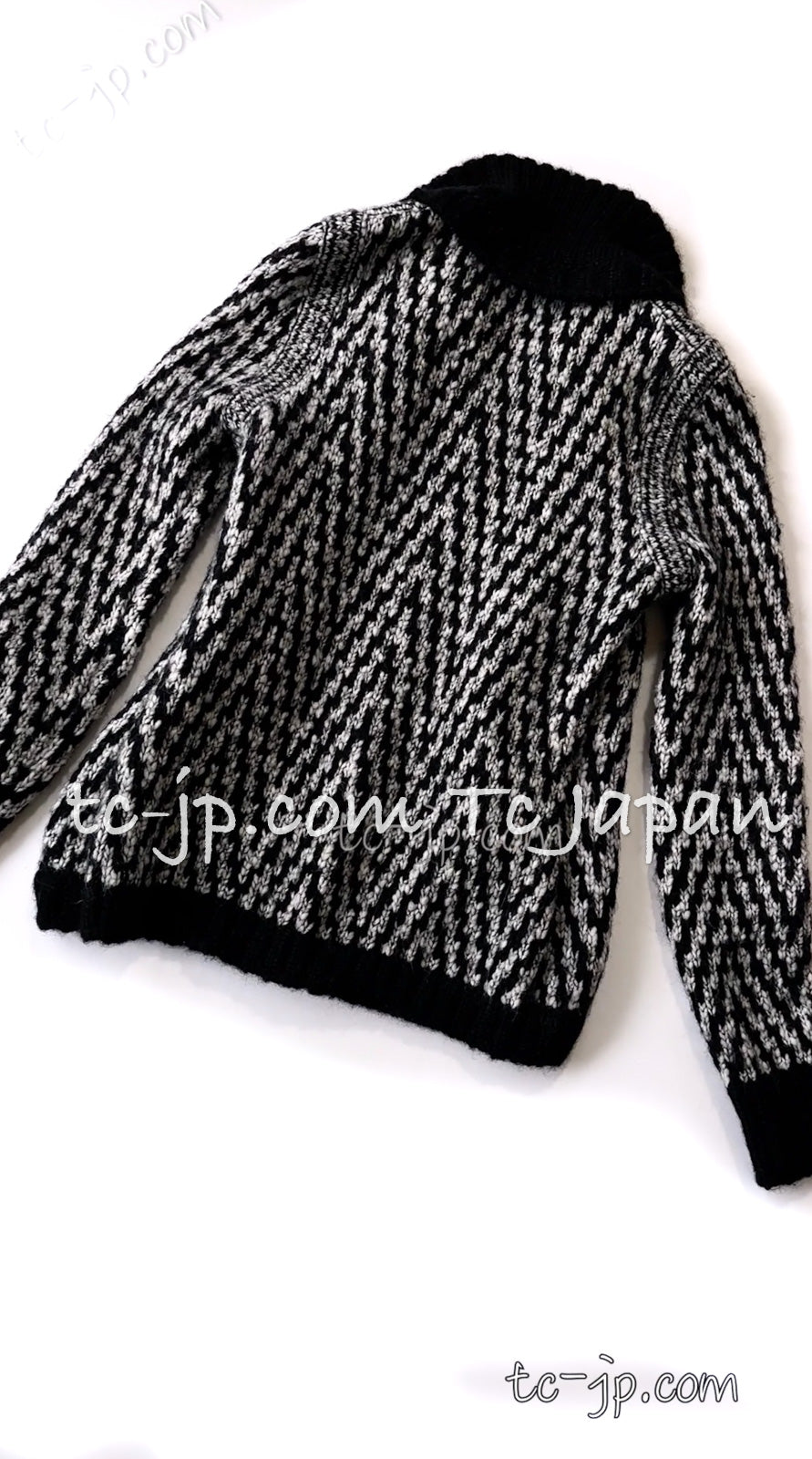 CHANEL 10A Black Ivory Wool Mohair Alpaca Knit Cardigan 34 シャネル ブラック アイボリー モヘア アルパカ ウール カーディガン 即発