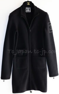 CHANEL 08A Black Wool Sport Knit CC Logo Zipper Coat Cardigan 36 シャネル ブラック ウール100 大きめ CC ロゴ ニット ロング カーディガン コート 即発
