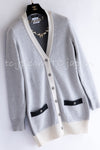 CHANEL 13B Light Gray Ivory Cashmere Knit Cardigan 36 38 シャネル ライトグレー アイボリー ココボタン カシミア100% ニット カーディガン 即発