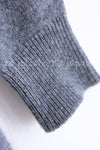 CHANEL 13B Light Gray Ivory Cashmere Knit Cardigan 36 38 シャネル ライトグレー アイボリー ココボタン カシミア100% ニット カーディガン 即発