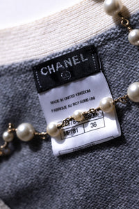 CHANEL 13B Light Gray Ivory Cashmere Knit Cardigan 36 38 シャネル ライトグレー アイボリー ココボタン カシミア100% ニット カーディガン 即発