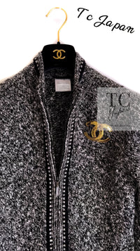 CHANEL 05A Chocolate Black Cashmere 100% Zipper Cozy Knit Cardigan 38 シャネル チョコレート ブラック カシミア 100% ジップ アップ ニット カーディガン 即発