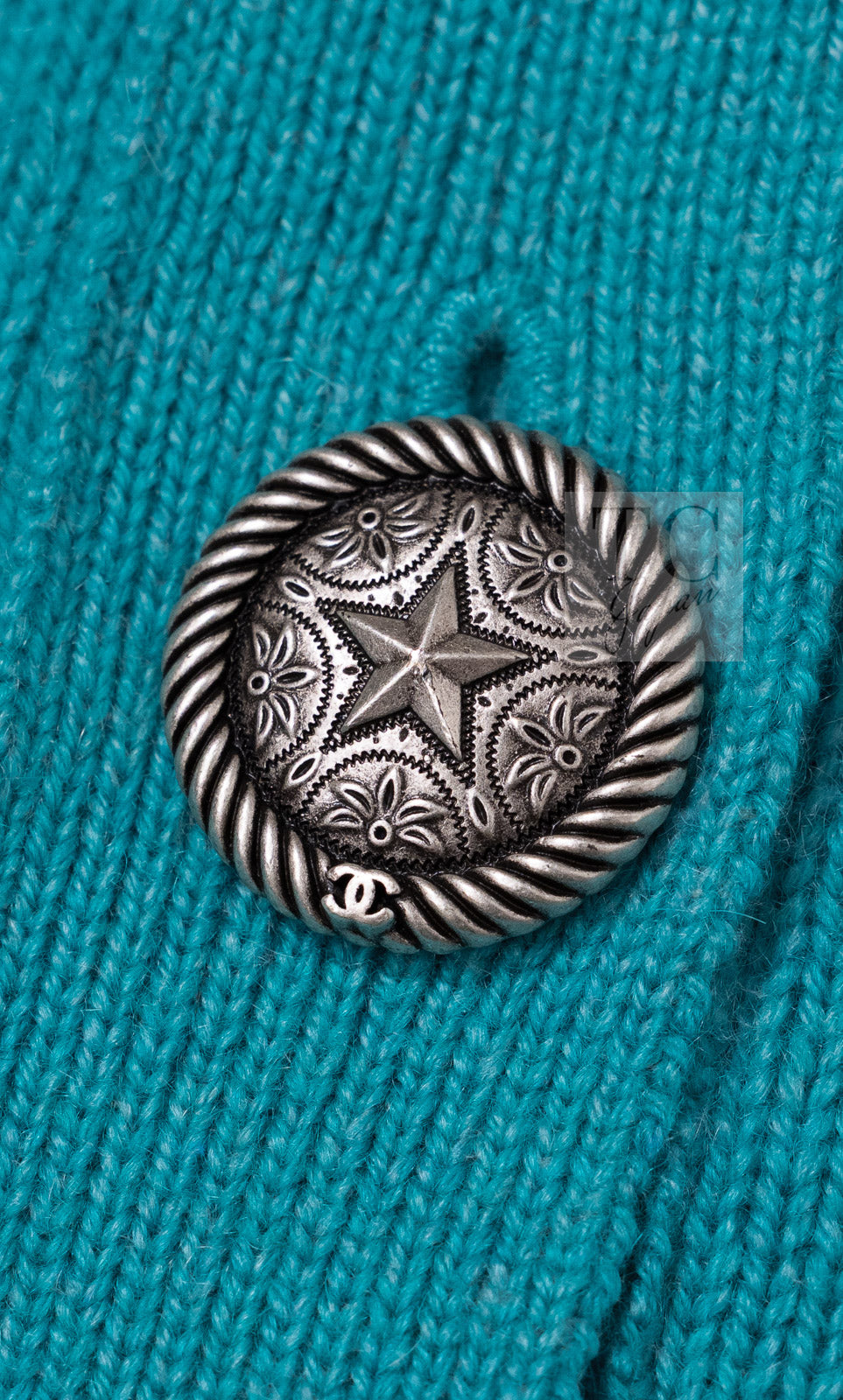 CHANEL Blue Green Star CC Logo Buttons Cashmere Knit Cardigan 36 シャネル ブルー グリーン スター CC ロゴ ボタン カシミア カーディガン