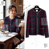 CHANEL 13PF Red Green Tartan Gripoix Button Cashmere Cardigan 40 シャネル レッド グリーン タータンチェック グリポワ 宝石 ボタン カシミア カーディガン 即発