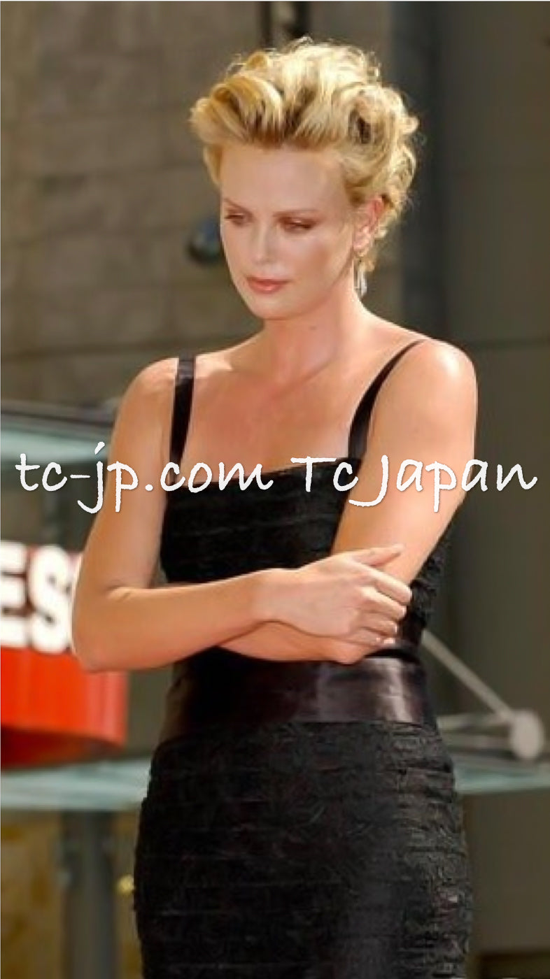 CHANEL 06C Coral Orange Lace Dress with Ruffle with Camellia 38 シャネル コーラル オレンジ カメリア付 レース ワンピース 即発 - TC JAPAN