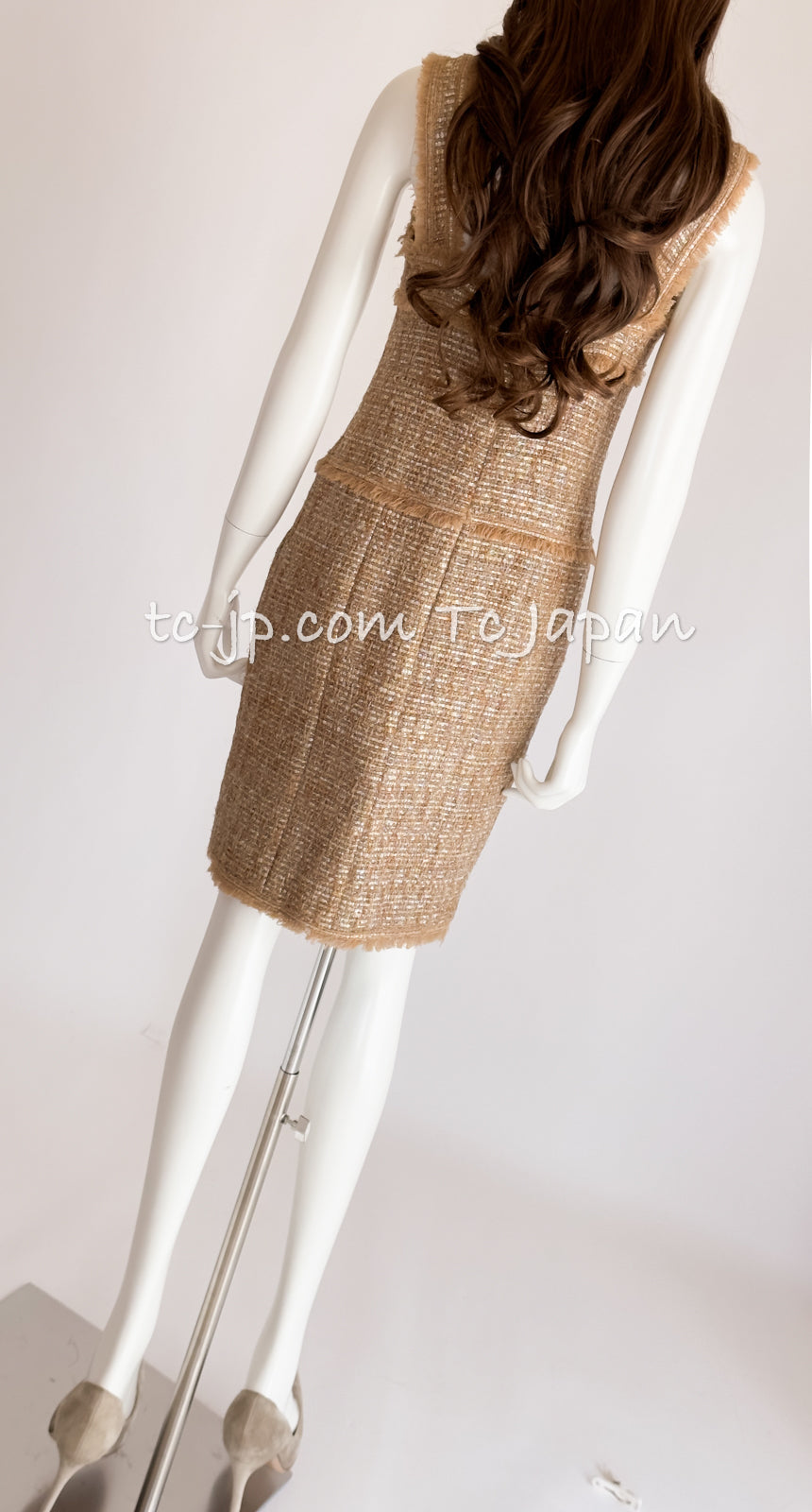CHANEL 05S Gold Metallic Woven Tweed Dress 38 40 シャネル ゴールド メタリック ツイード ワンピース 即発