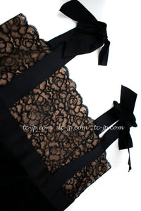 CHANEL 07A Black Lace Velvet Party Cocktail Dress 40 42 シャネル スーパーモデル レース ブラック ベルベット ドレス ワンピース 即発