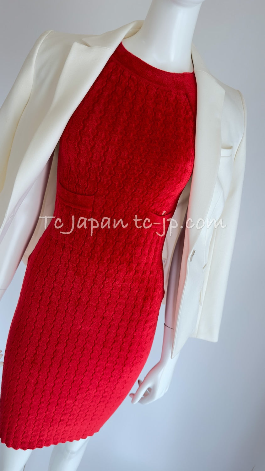 CHANEL 10PF Red Shanghai Stretch Knit Comfy Runway Sweater Dress 36 シャネル レッド ストレッチ ニット 上海ランウェイ セーター ワンピース 即発 - TC JAPAN