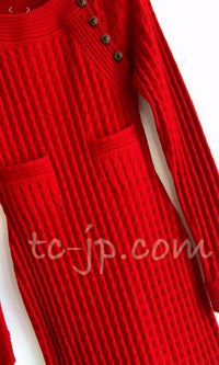 CHANEL 10PF Red Shanghai Stretch Knit Comfy Runway Sweater Dress 36 シャネル レッド ストレッチ ニット 上海ランウェイ セーター ワンピース 即発