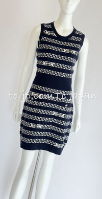 CHANEL 17PS Navy Ivory Chain Turn Lock Pattern Cashmere Knit Dress 36 38 シャネル ネイビー アイボリー チェーン & ターンロック 柄 カシミヤ ニット ワンピース 即発