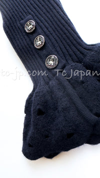 CHANEL 12PF Dark Navy Knit Elephant Button Sleeve Frill Wool Dress 36 シャネル ダークネイビー ゾウさんボタン ニット ミモレ 袖フリル ウール ワンピース 即発
