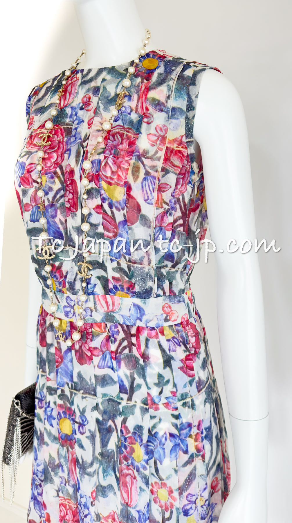 CHANEL 15C Floral Multi Color Sleeveless Silk Dress 34 シャネル フローラル マルチカラー シルク ワンピース 即発