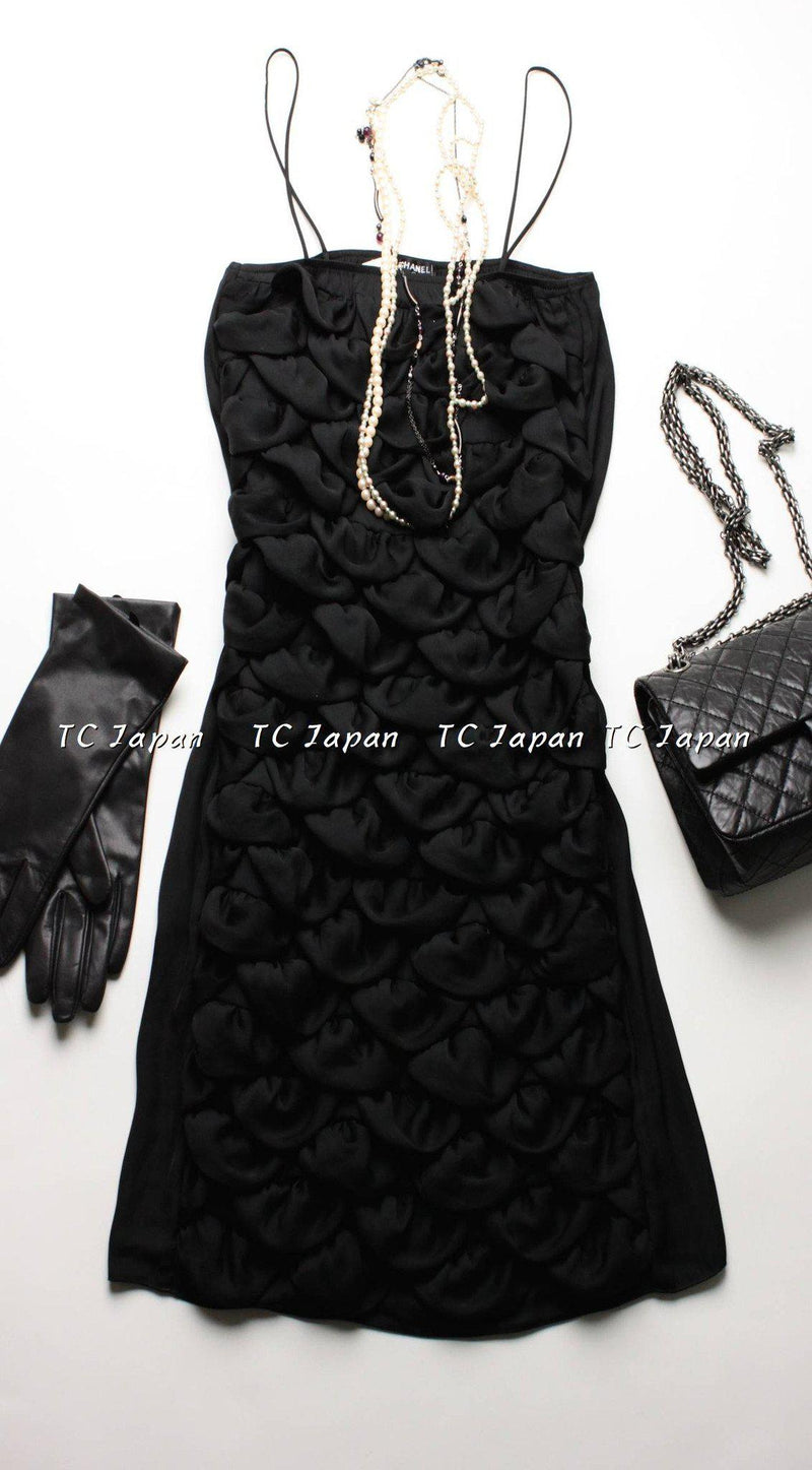 CHANEL 09C Black Sleeveless Camelia Dress 36 シャネル カメリア ブラック ワンピース 即発