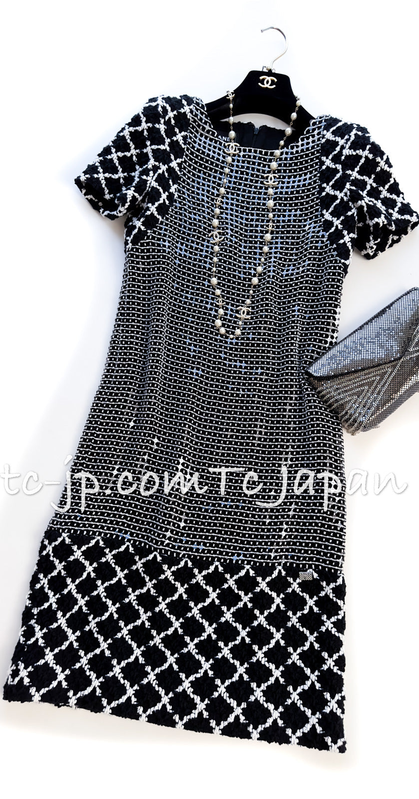 CHANEL 09S Black White Sequin Dress 36 シャネル ブラック ホワイト スパンコール ワンピース 即発
