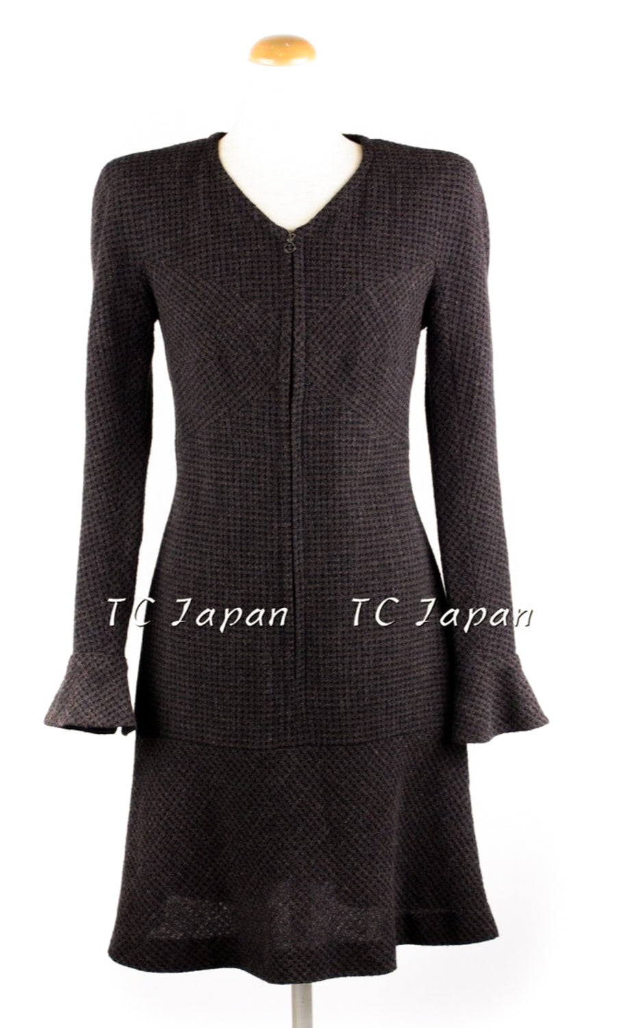 CHANEL 97A Vintage Dark Gray CC Zipper Wool Tweed Dress 40 42 シャネル ヴィンテージ ダークグレー CC ジッパー スタイル抜群 ウール ワンピース 即発 - TC JAPAN