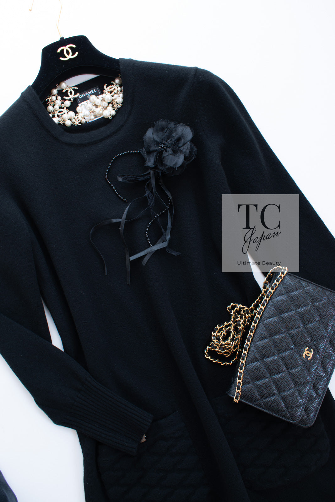 シャネル ボーイシャネル ワンピース CHANEL ブラック カシミア ニット 13A Black BOYCHANEL Cashmere Knit  Dress – TC JAPAN