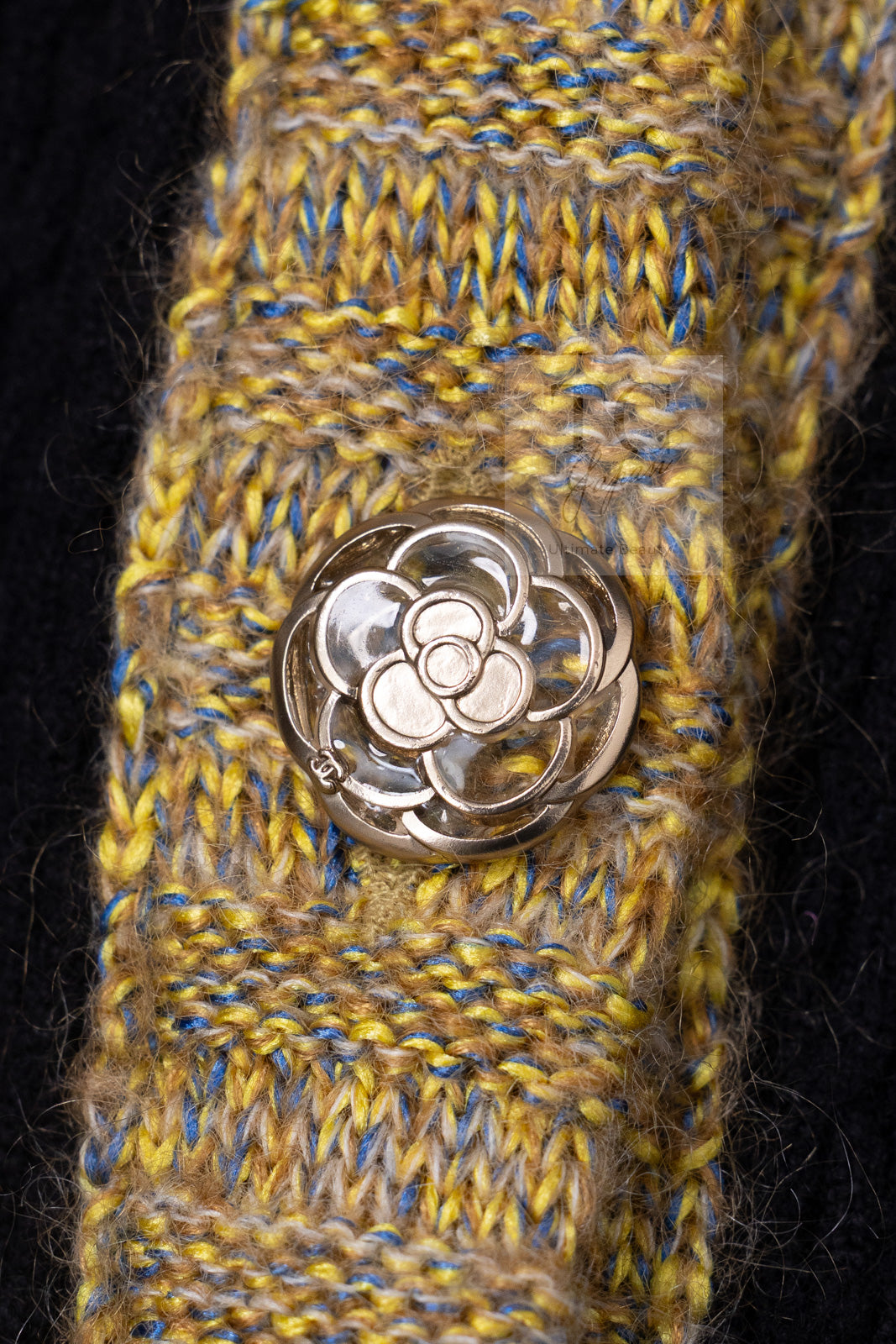 CHANEL 15A Black Yellow Gold Matelasse Quilted Silk Cashmere Mohair Knit Cardigan Dress 34 36 シャネル ブラック イエロー ゴールド マトラッセ キルティング シルク カシミヤ モヘヤ ニット カーディガン ワンピース 即発